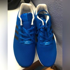 Brand New Adidas’s, Blue size 6.5 men size 8 women